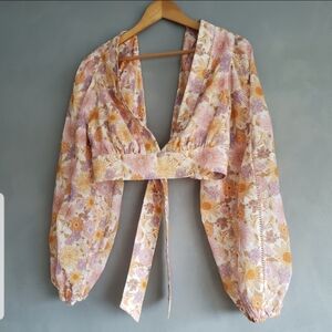 TULAROSA PINK, PURPLE AURORA FLORAL CROPPED LONG SLEEVE BLOUSE, SIZE M, L